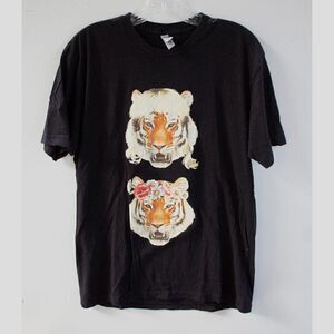 Tiger King Joe Exotic Carole Baskin Promo Crew Shirt Netflix Season 2 Size Large